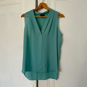 Vince Camuto Aqua blouse